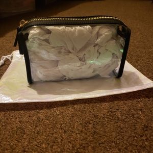 Stoney Clover Travel Pouch